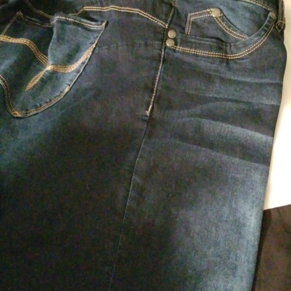 Avenue jeans size 20 average - Picture 3 of 7